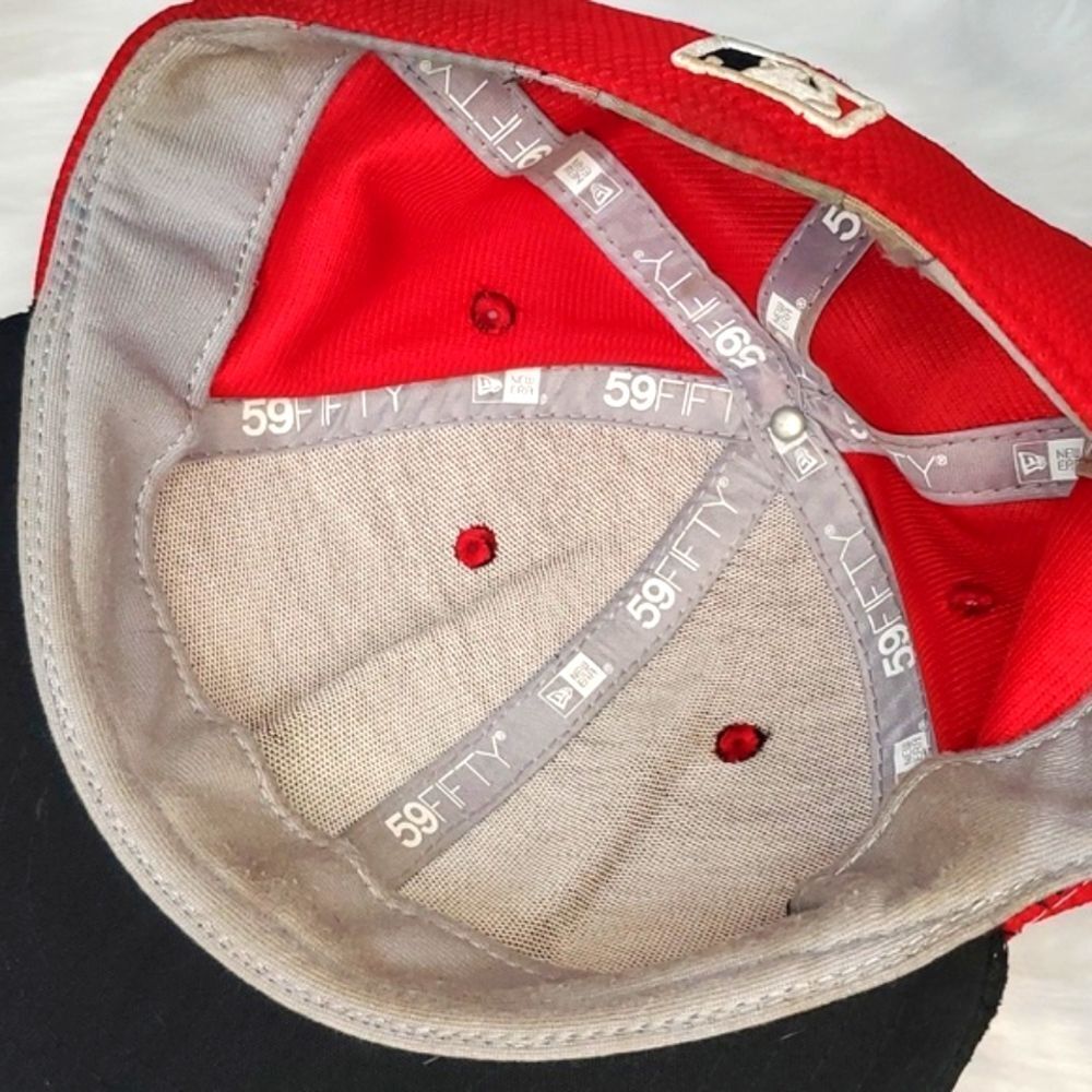 MLB Ohio Cincinnati Reds Red Baseball 59Fifty Size 7 New Era Fitted Baseball Hat - Picture 14 of 17